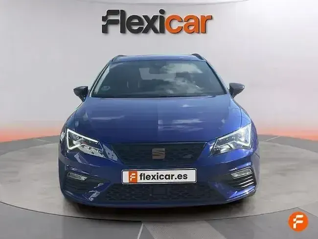 Usado Seat Leon 4Drive 300 CV (220 kW) 2019 Azul