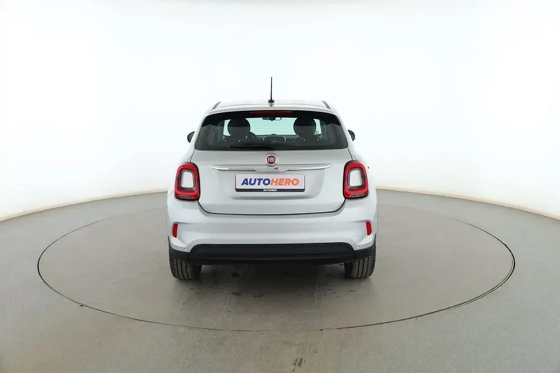 Usado Fiat 500X 110 CV (80 kW) 2019 Gris SUV