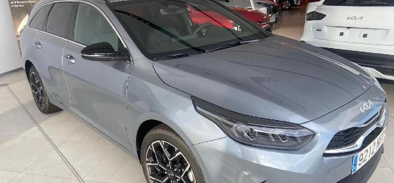 Nuevo Kia Ceed Style 101 CV (74 kW) 2025 Lunar silver Utilitario
