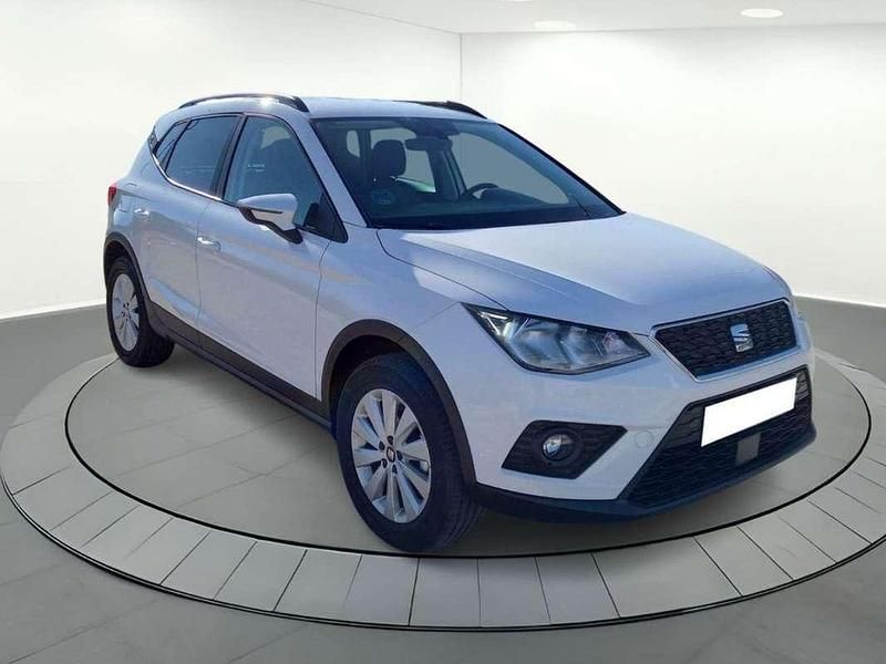 Usado Seat Arona Style 95 CV (69 kW) 2019 Blanco SUV