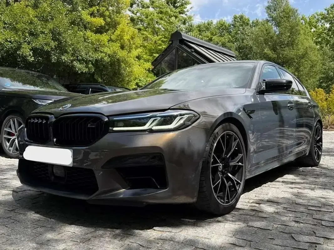 Usado BMW M5 Competition Edition 625 CV (459 kW) 2023 Marrón Berlina