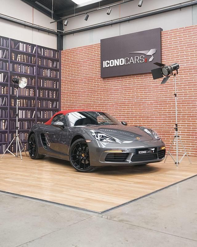 Gris Usado 2024 Porsche Boxster Descapotable | 89.900 € - Imagen 1/4