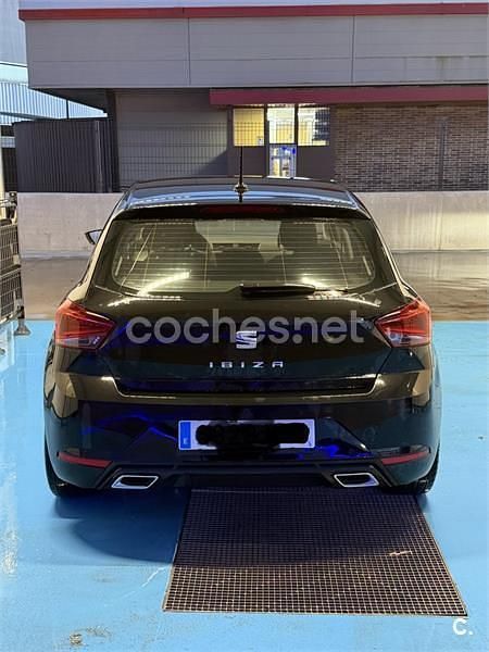Negro Usado 2018 Seat Ibiza FR Utilitario | 11.500 € (Precio justo) - Imagen 1/3
