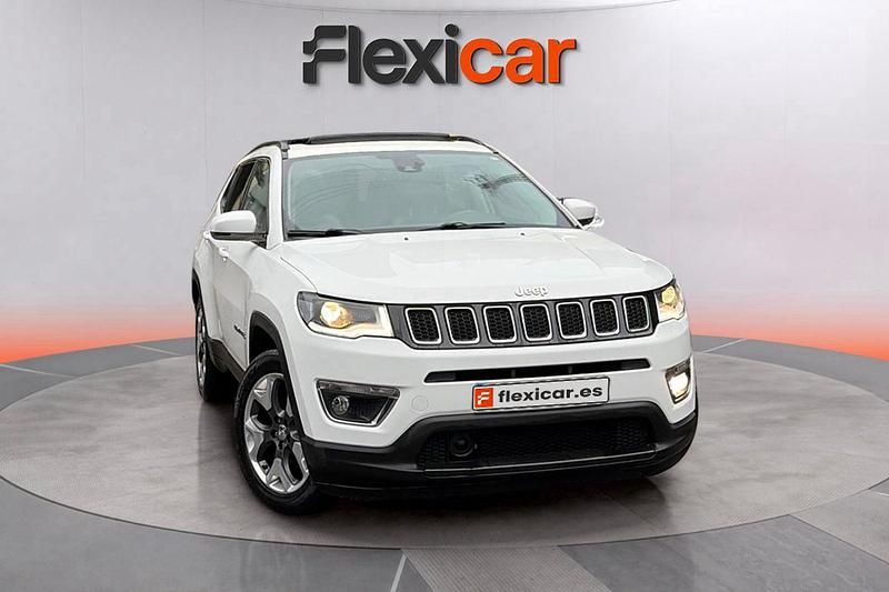 Usado Jeep Compass Sport 120 CV (88 kW) 2017 Blanco SUV
