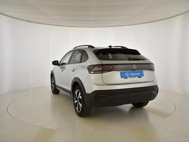 Usado VW Taigo 115 CV (84 kW) 2025 Gris/plata SUV