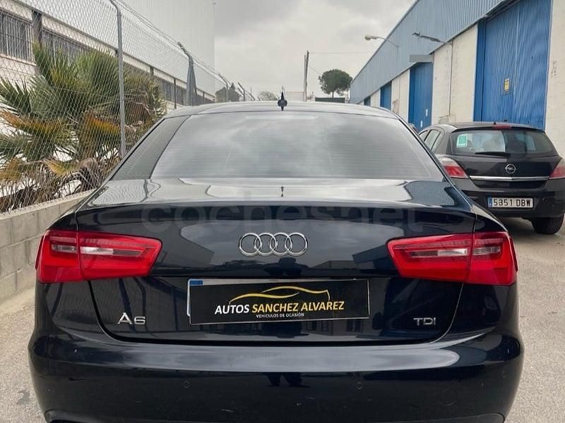 Usado Audi A6 177 CV (130 kW) 2012 Negro Berlina