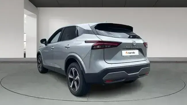 Usado Nissan Qashqai N-Connecta 140 CV (102 kW) 2024 Gris SUV