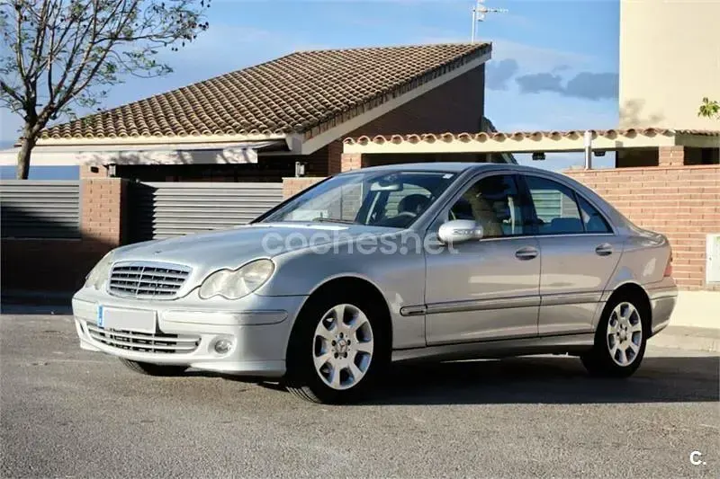 Occasion Mercedes C220 Elegance 143 PK (105 kW) 2005 Grijs Stationwagen