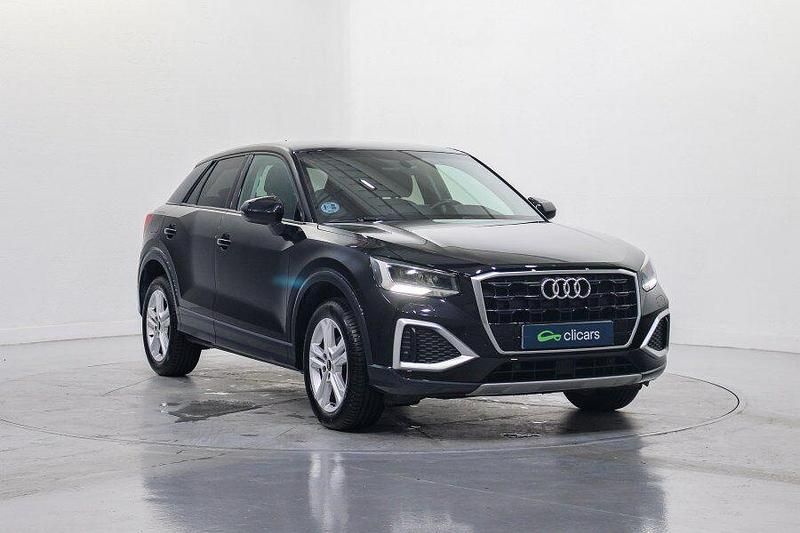Usado Audi Q2 Advanced Plus 116 CV (85 kW) 2021 Negro SUV