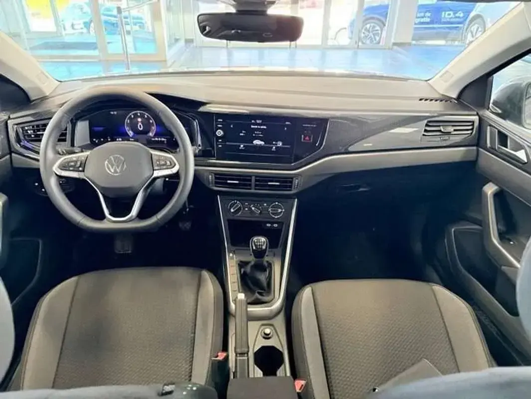 Usado VW Taigo 116 CV (85 kW) 2026 Gris SUV