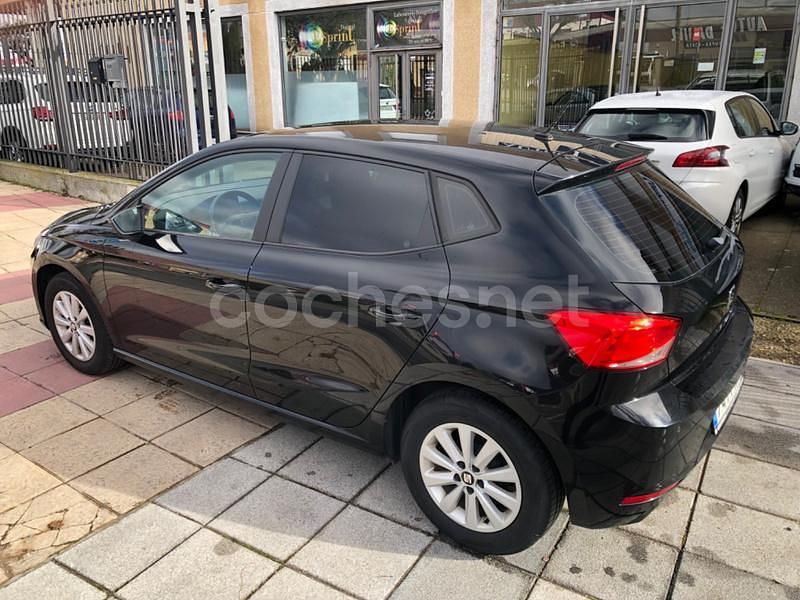 Usado Seat Ibiza Style 80 CV (58 kW) 2019 Negro Berlina