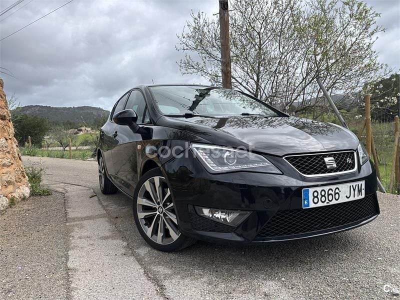Usado Seat Ibiza CONNECT 110 CV (80 kW) 2017 Negro Berlina