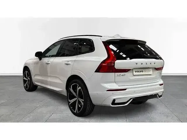 Usado Volvo XC60 Ultra 350 CV (257 kW) 2024 Blanco SUV