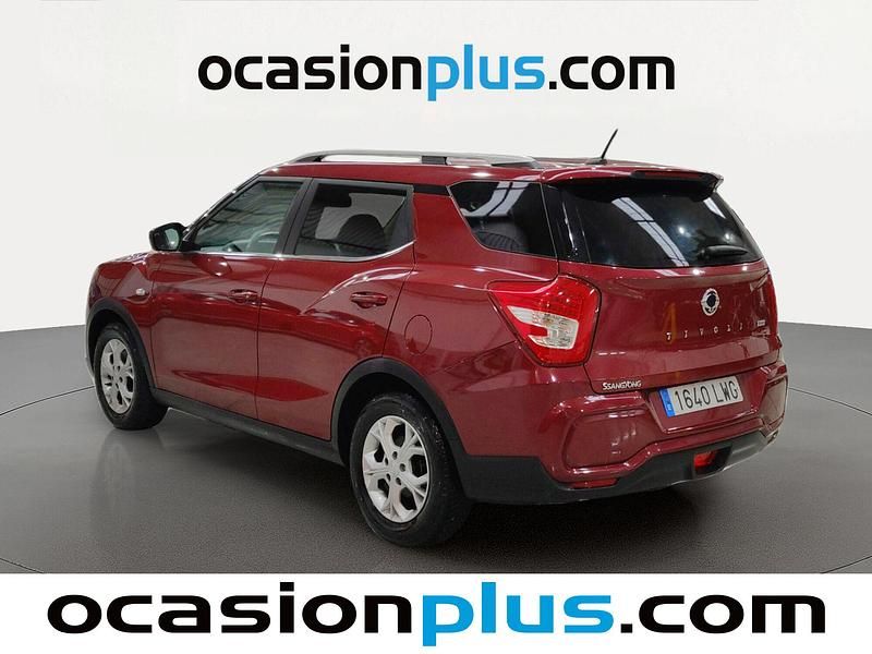 Usado Ssangyong (KGM) Tivoli 163 CV (119 kW) 2022 Rojo SUV