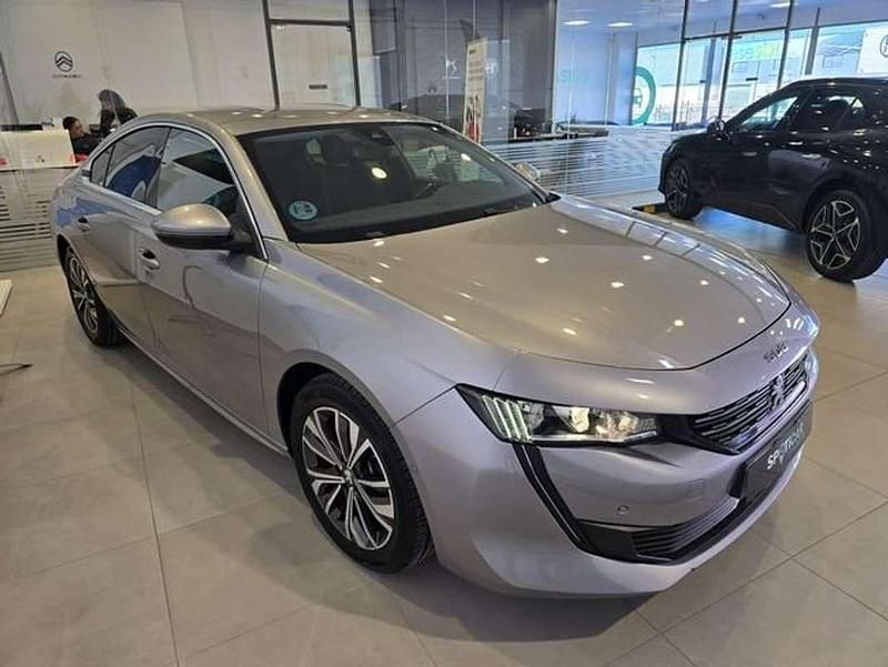 Usado Peugeot 508 Allure 131 CV (96 kW) 2021 Gris Berlina