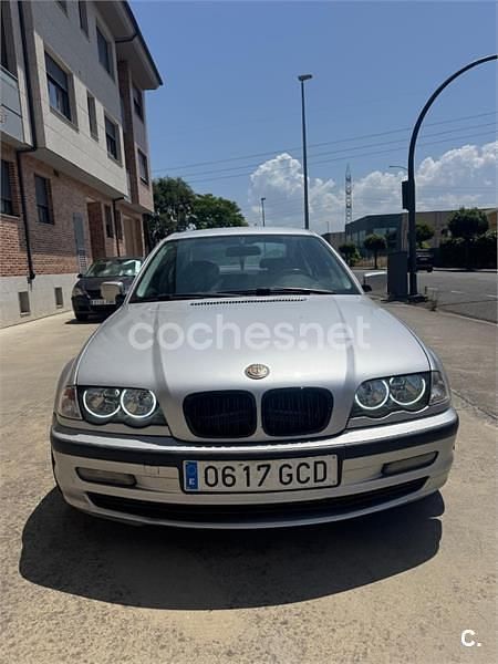 Gris / plata Usado 2000 BMW 320 Berlina | 4500 € (Precio justo) - Imagen 1/4