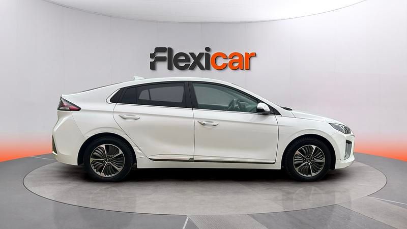 Usado Hyundai Ioniq 141 CV (103 kW) 2022 Blanco Utilitario