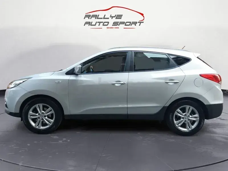 Usado Hyundai ix35 Classic 115 CV (84 kW) 2013 Gris / plata SUV