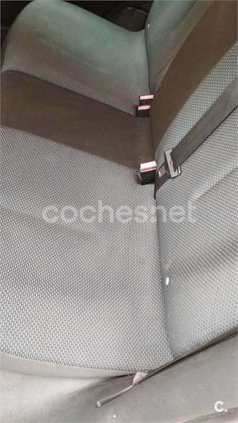 Usado Citroën C4 90 CV (66 kW) 2007 Beige Berlina