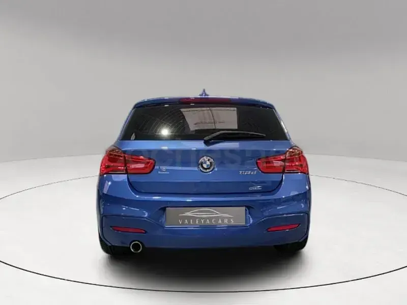 Usado BMW 116 116 CV (85 kW) 2017 Azul Utilitario