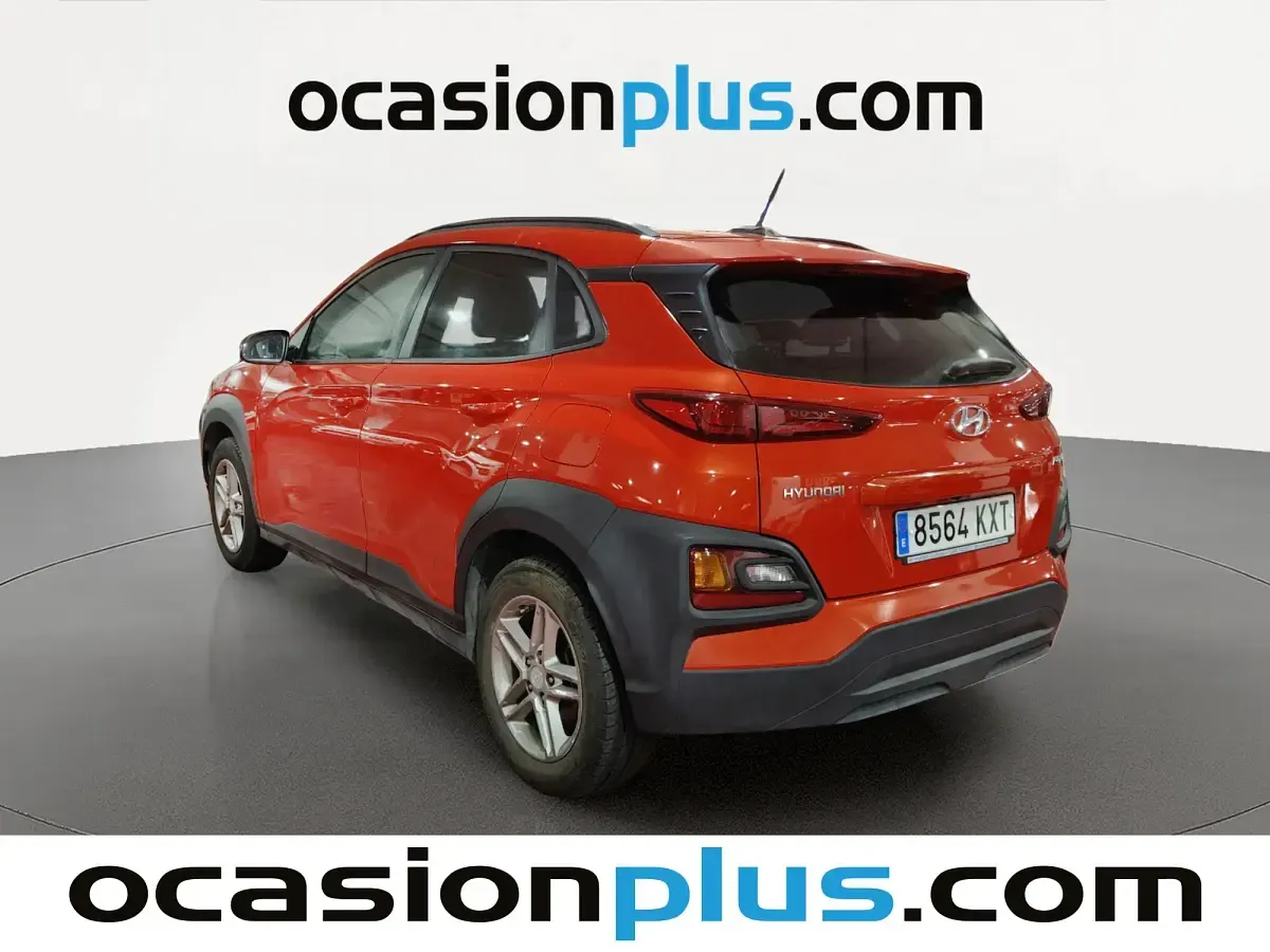 Usado Hyundai Kona 120 CV (88 kW) 2019 Rojo SUV