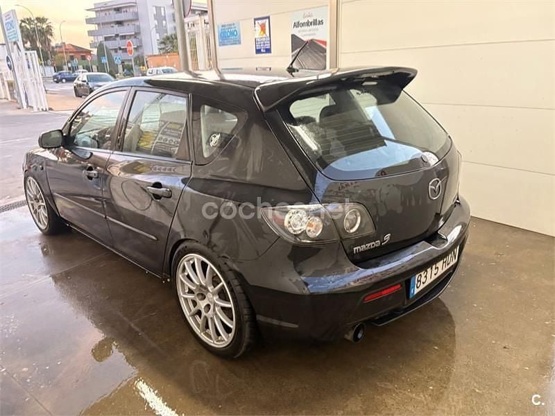 Używany Mazda 3 260 KM (191 kW) 2008 Czarny Sedan/Limuzyna