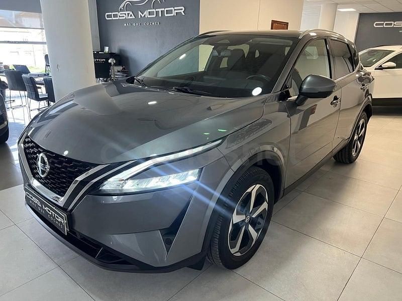 Usado Nissan Qashqai N-Connecta 158 CV (116 kW) 2022 Gris / plata SUV