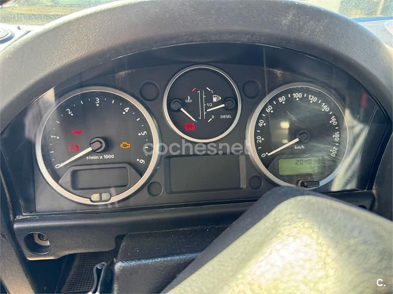 Usado Land Rover Defender SE 122 CV (89 kW) 2007 Blanco Familiar