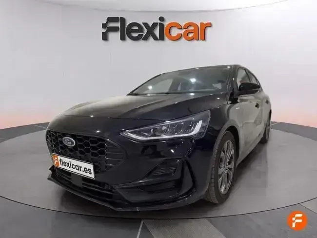 Usado Ford Focus ST-Line 155 CV (114 kW) 2024 Negro Berlina