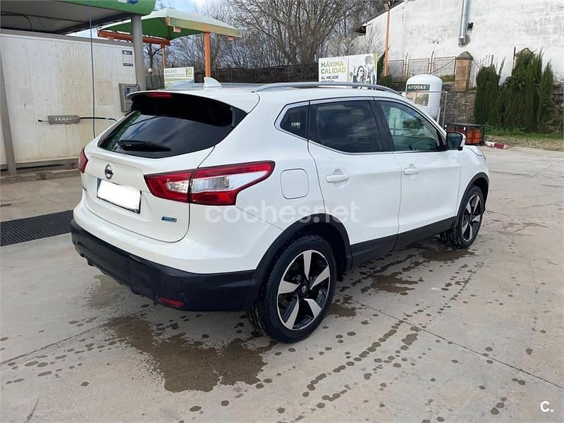 Usado Nissan Qashqai Tekna 110 CV (80 kW) 2014 Blanco SUV