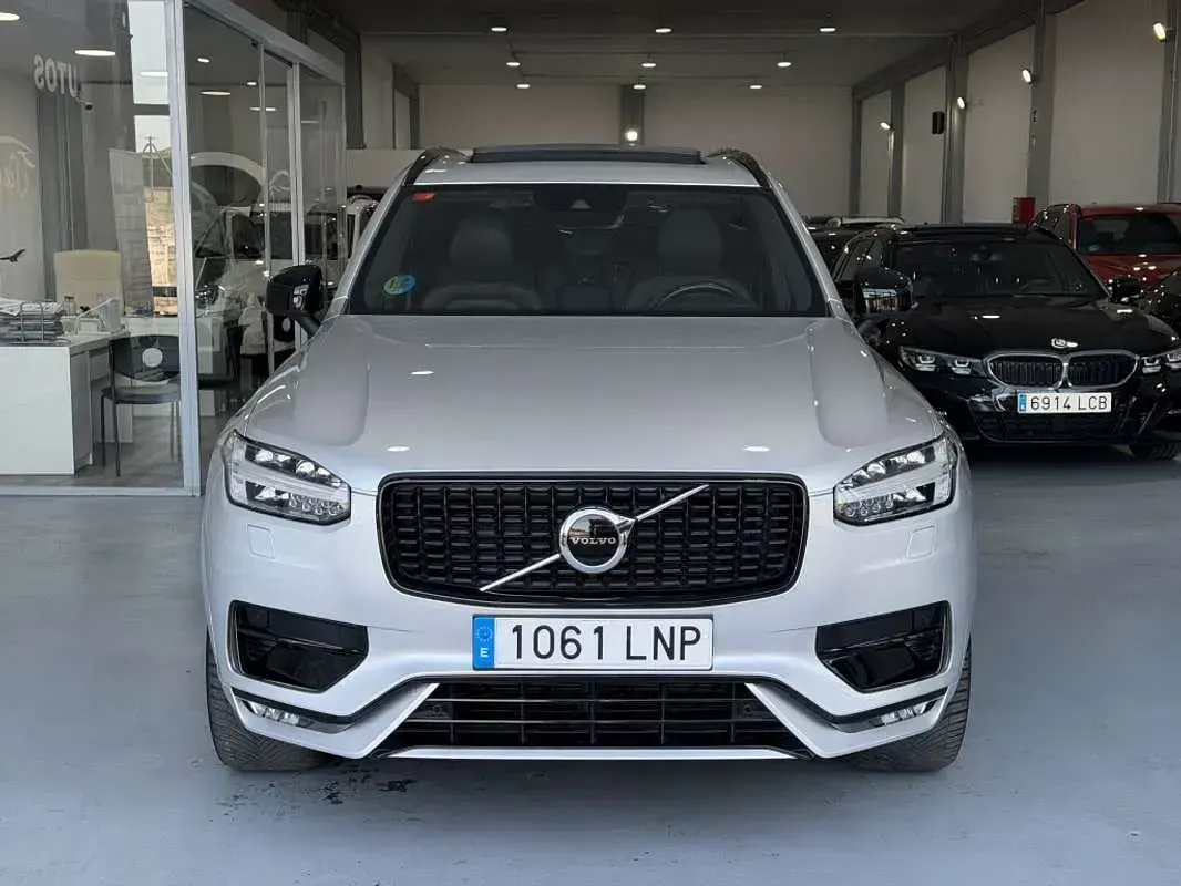 Usado Volvo XC90 R-Design 235 CV (172 kW) 2021 Gris SUV