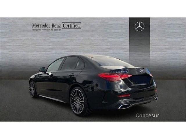 Usado Mercedes C220 AMG line 200 CV (147 kW) 2024 Negro obsidiana Berlina