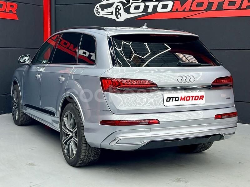 Usado Audi Q7 S-line plus 381 CV (280 kW) 2021 Gris / plata SUV
