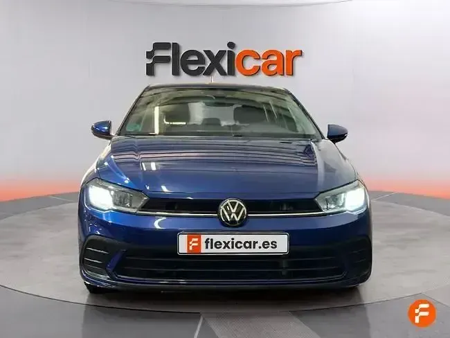 Usado VW Polo Life 110 CV (80 kW) 2022 Azul Utilitario
