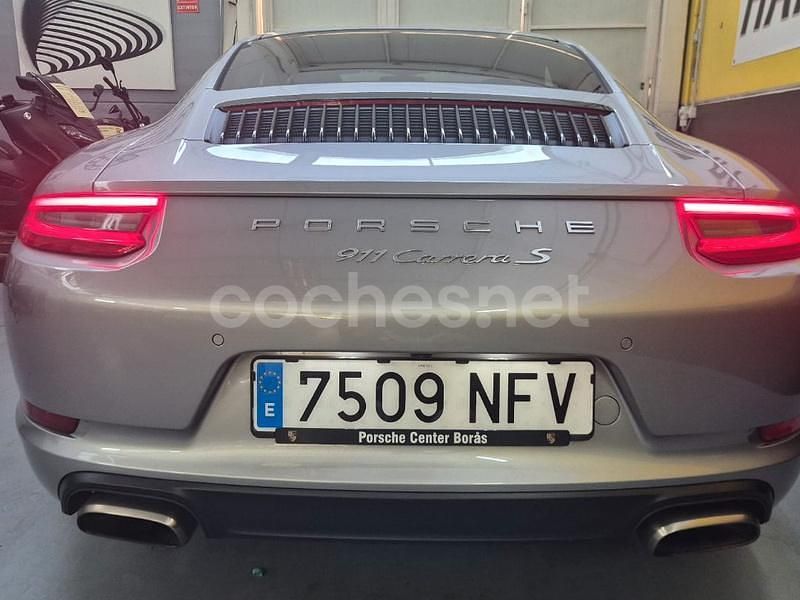 Usado Porsche 911 Carrera 370 CV (272 kW) 2018 Gris / plata Coupe
