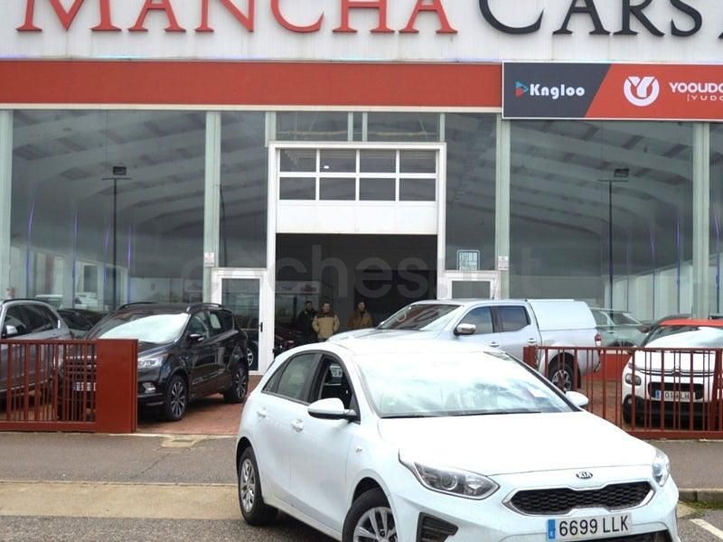 Usado Kia Ceed 101 CV (74 kW) 2021 Blanco Utilitario