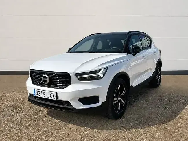 Usado Volvo XC40 R-Design 163 CV (119 kW) 2022 Blanco SUV