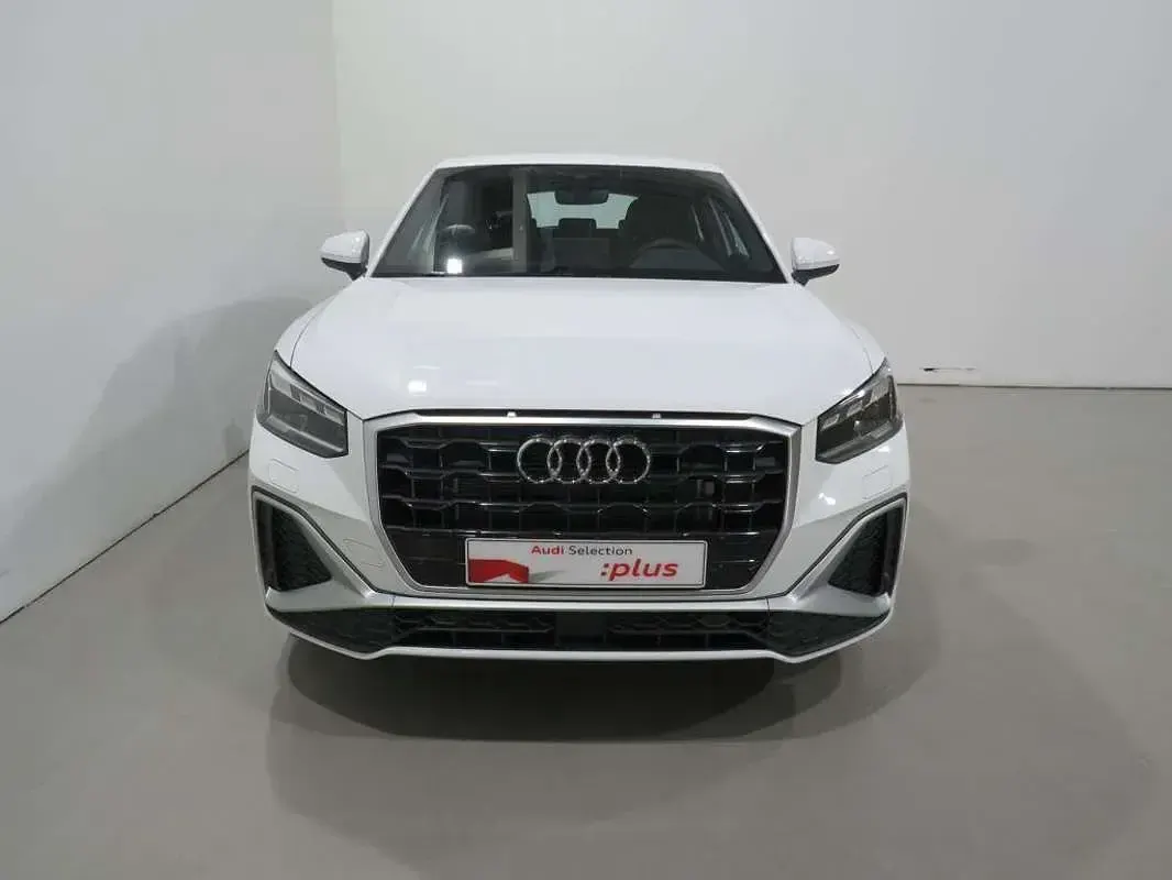 Usado Audi Q2 Advanced 150 CV (110 kW) 2025 Blanco SUV
