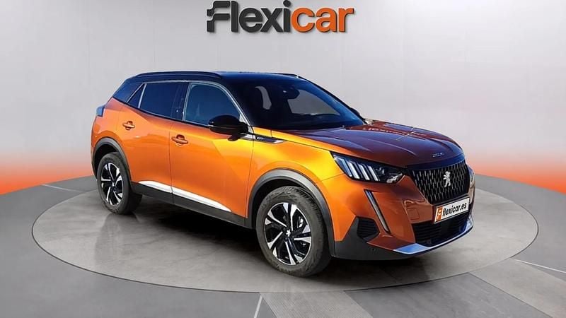 Usado Peugeot 2008 GT 131 CV (96 kW) 2022 Naranja SUV