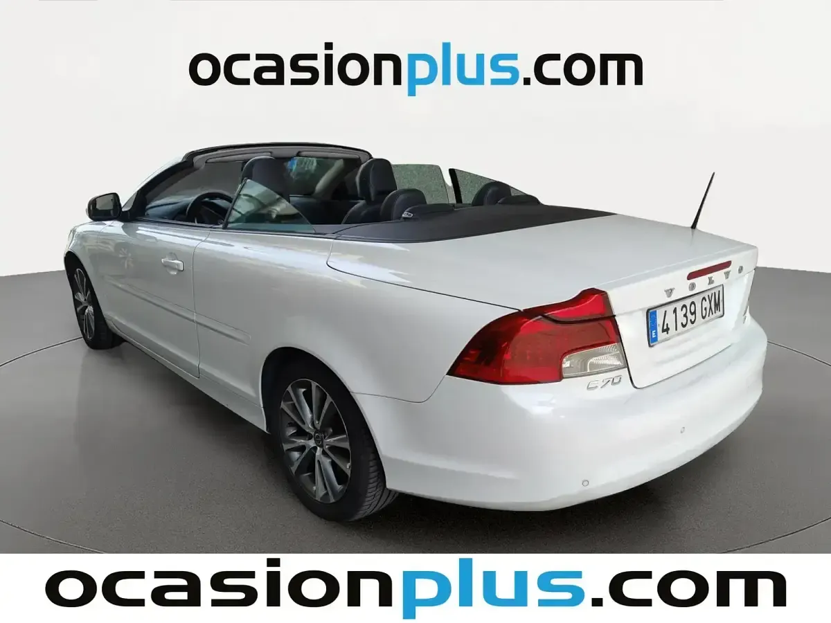 Usado Volvo C70 Momentum 136 CV (100 kW) 2010 Blanco Descapotable