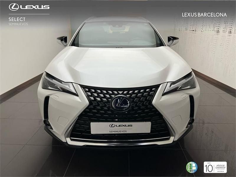 Usado Lexus UX 184 CV (135 kW) 2021 Blanco SUV