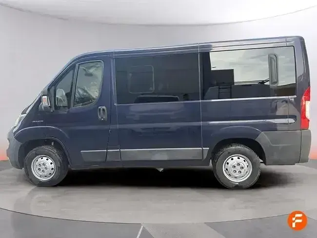 Usado Fiat Ducato 150 CV (110 kW) 2018 Azul Van