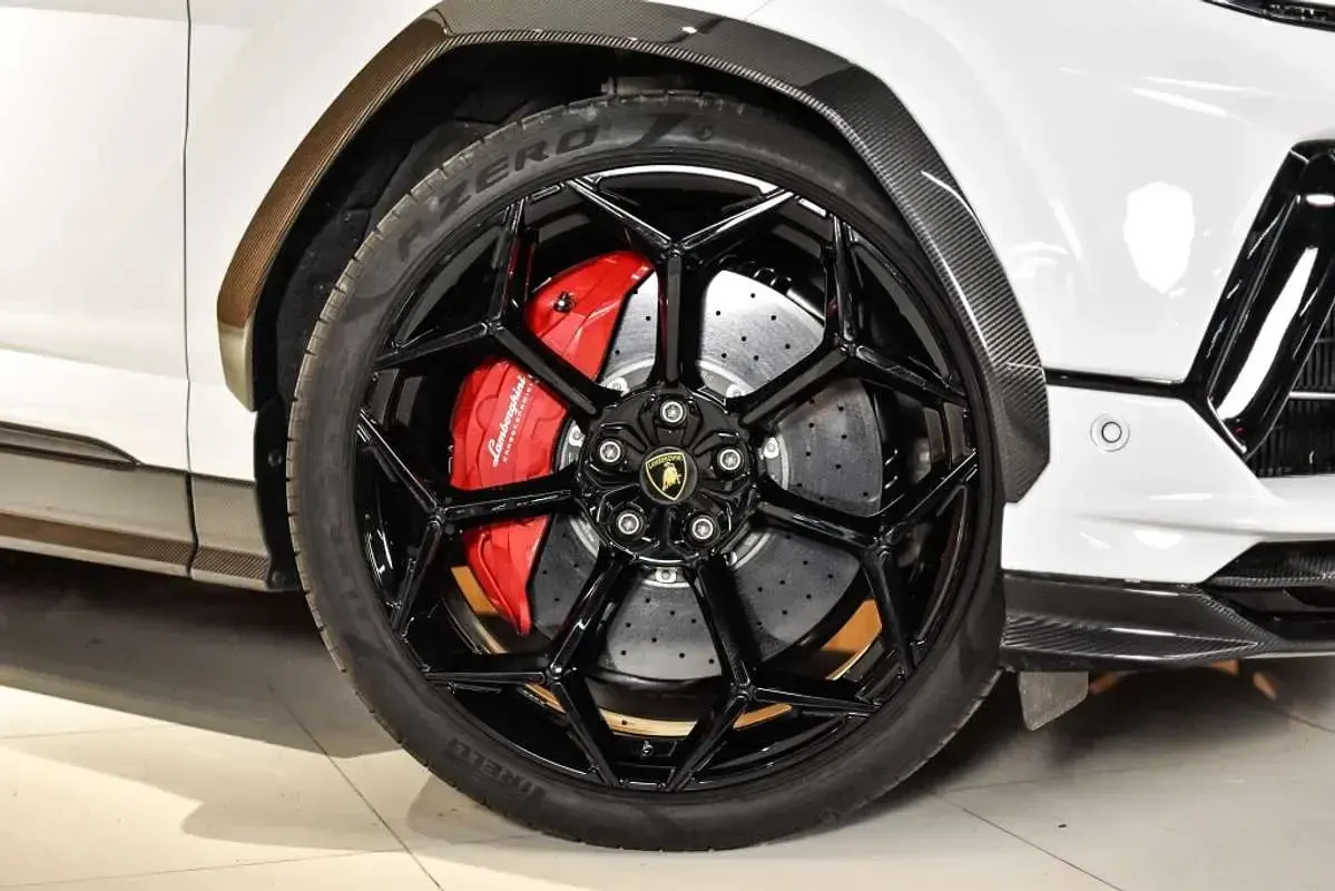 Usado Lamborghini Urus 666 CV (489 kW) 2025 SUV