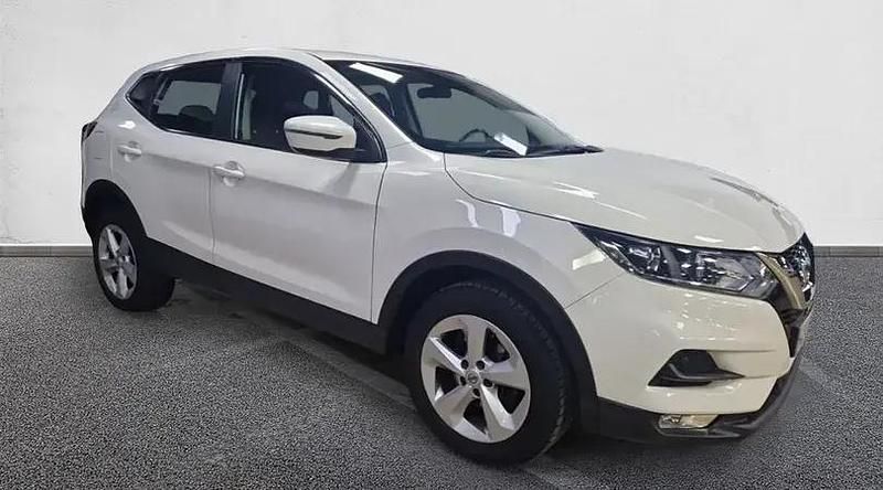 Usado Nissan Qashqai Tekna 116 CV (85 kW) 2018 Lunar white (perlada) SUV