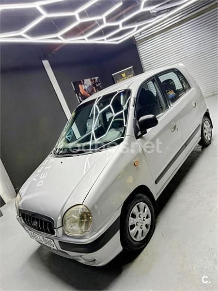 Usado Hyundai Atos GLS 55 CV (40 kW) 2001 Gris / plata Utilitario