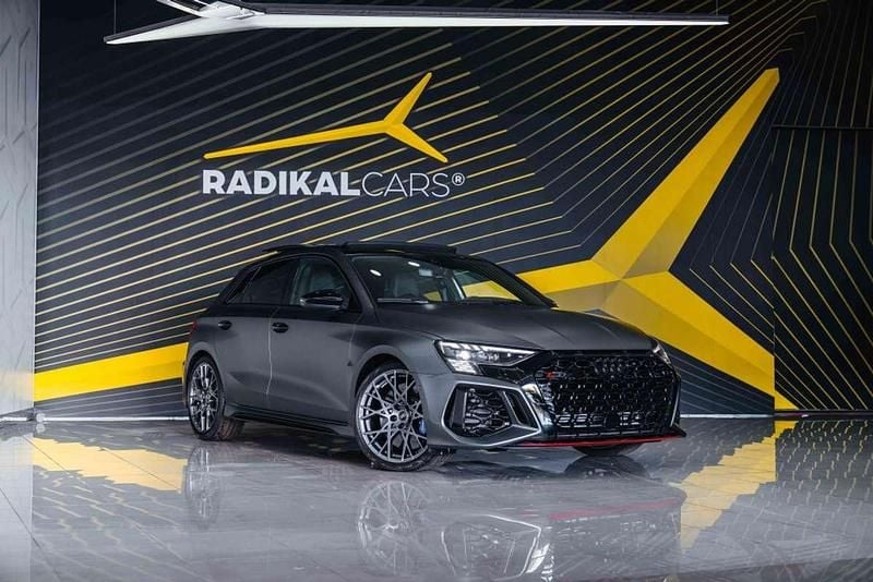 Usado Audi RS3 Sportback Performance 407 CV (299 kW) 2024 Gris Utilitario