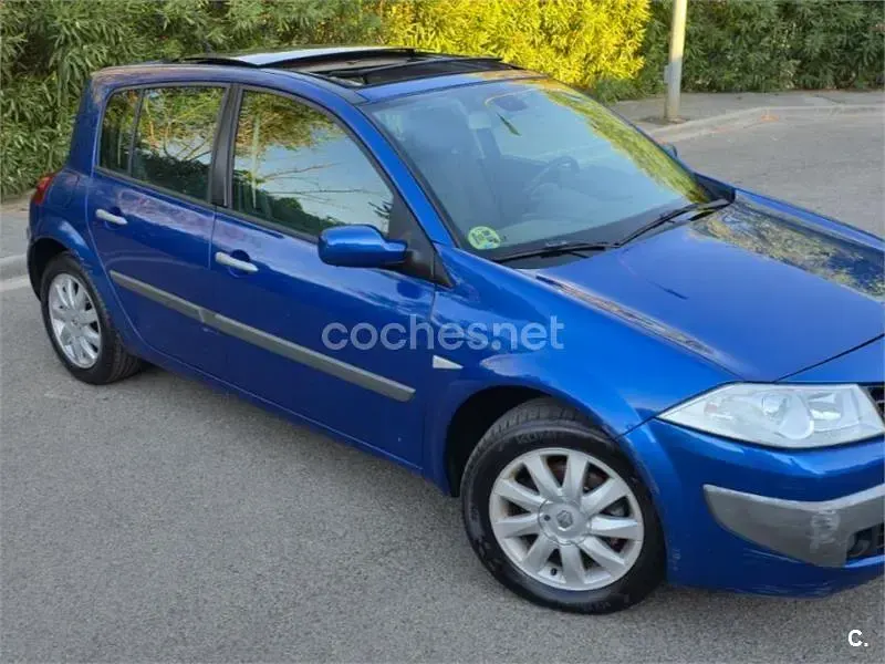 Usado Renault Mégane III Dynamique 130 CV (95 kW) 2008 Azul Berlina