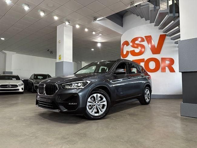 Usado BMW X1 Advantage 223 CV (164 kW) 2021 Gris SUV