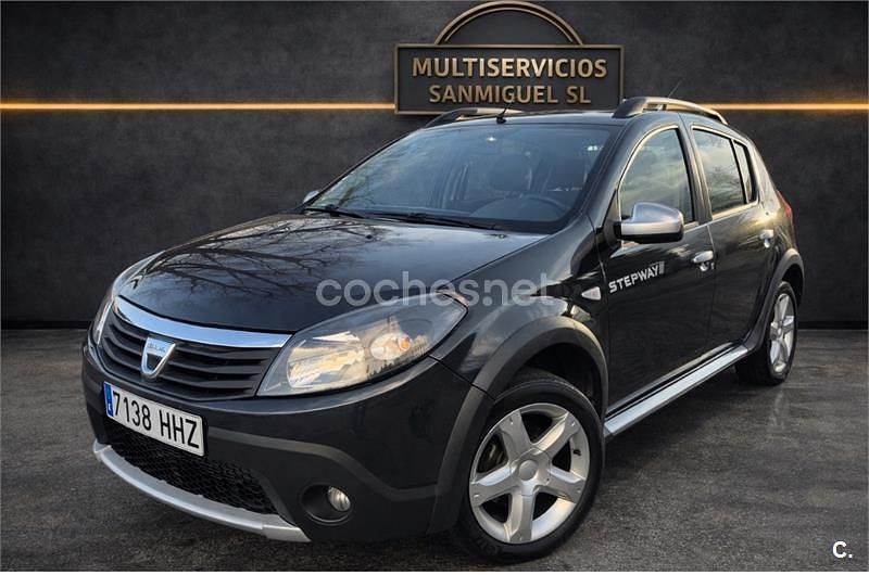 Usado Dacia Sandero Stepway 85 CV (62 kW) 2012 Negro Berlina