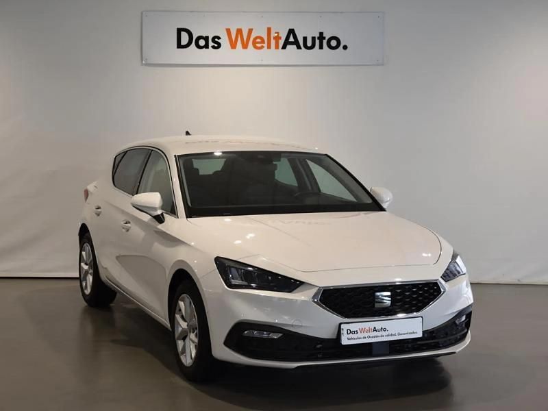 Usado Seat Leon Style 116 CV (85 kW) 2025 Blanco